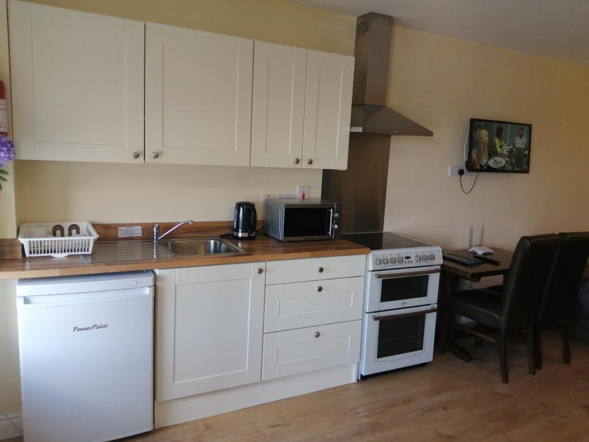 Tara View Apartments Garristown Bagian luar foto